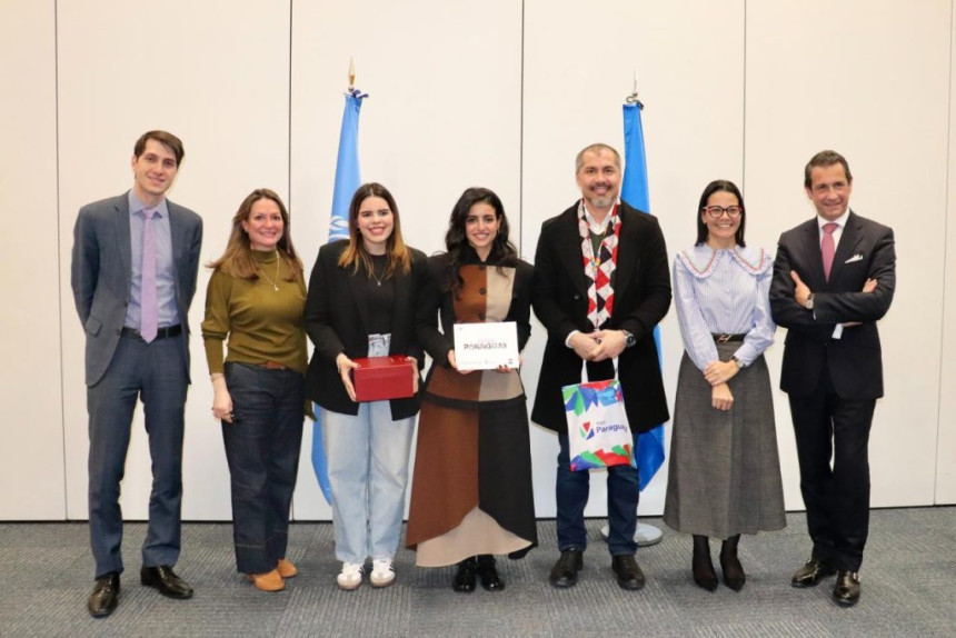 Representantes de la Senatur se reunieron con ejecutivos de ONU Turismo en el marco de FITUR